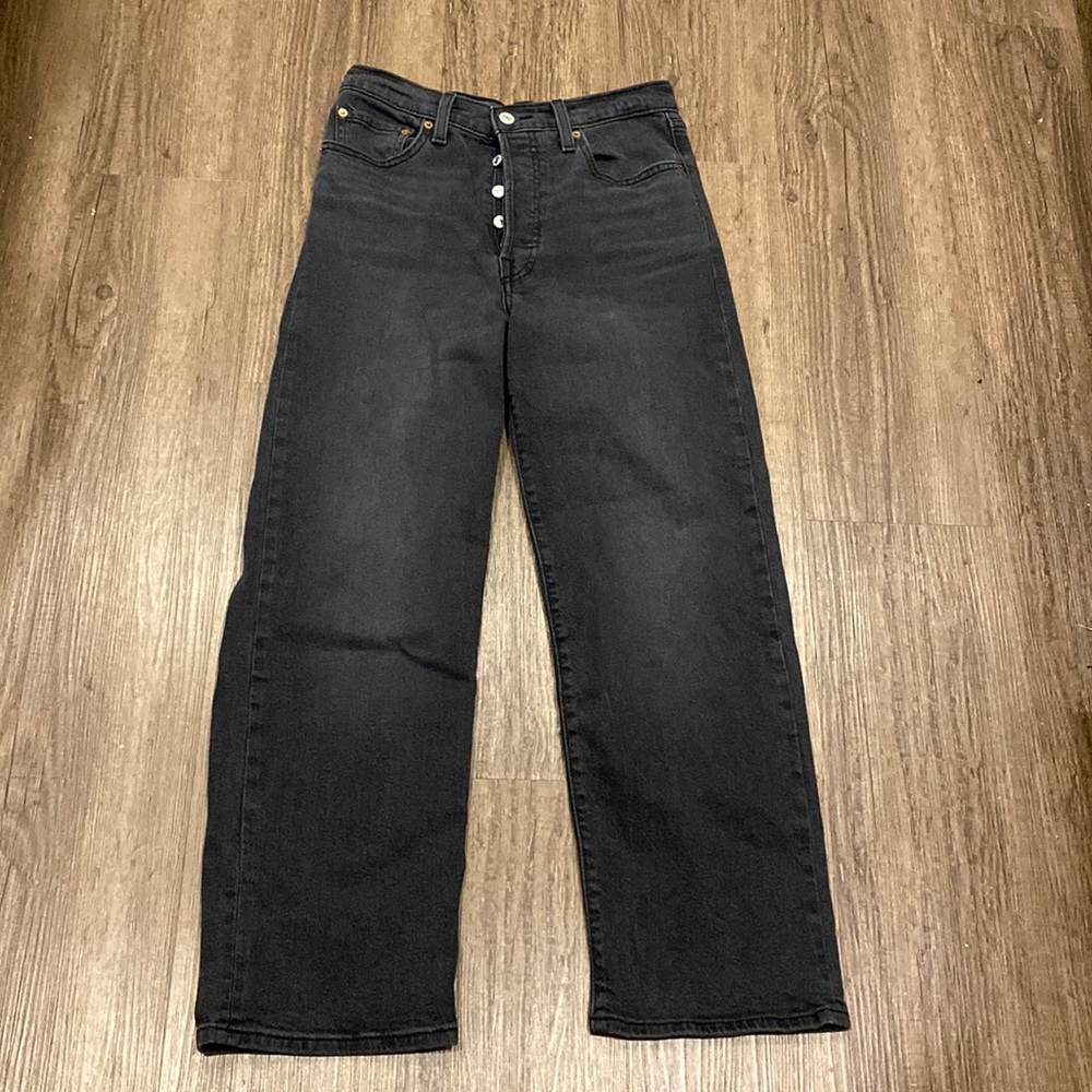 Levi’s Ribcage Straight ankle size 27 Washed Black